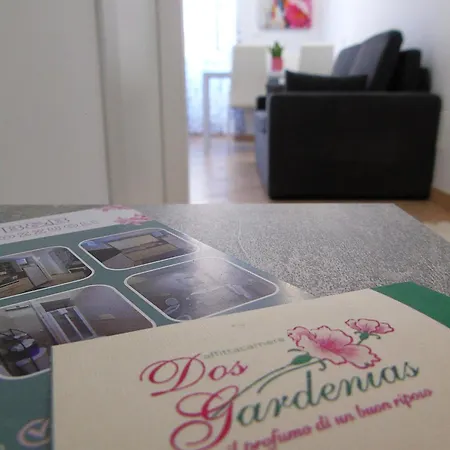 Dos Gardenias *